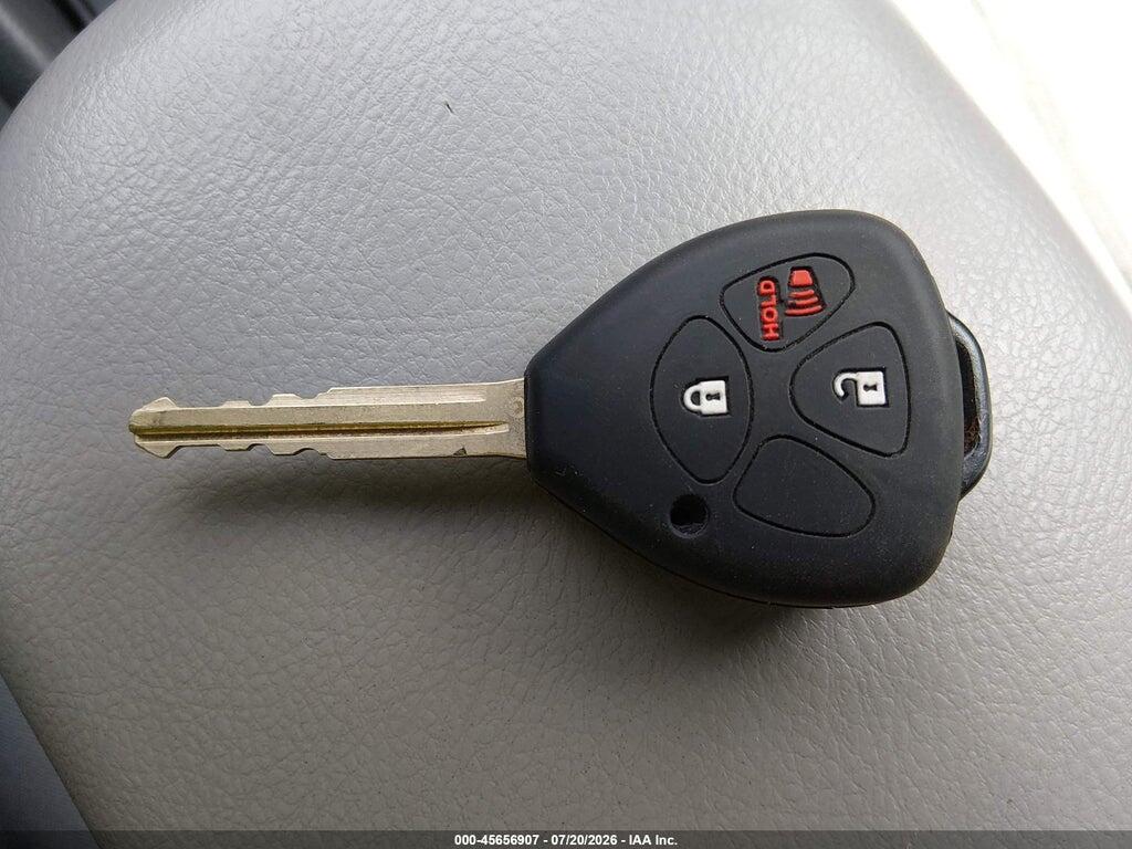 JTMKF4DV2A5027497 2010 TOYOTA RAV4 photo no. 11