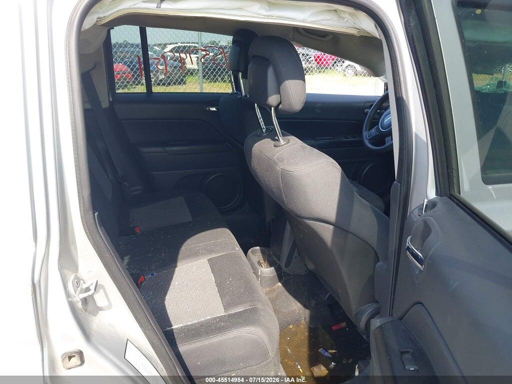 1C4NJRBB5CD610835 2012 JEEP PATRIOT photo no. 8