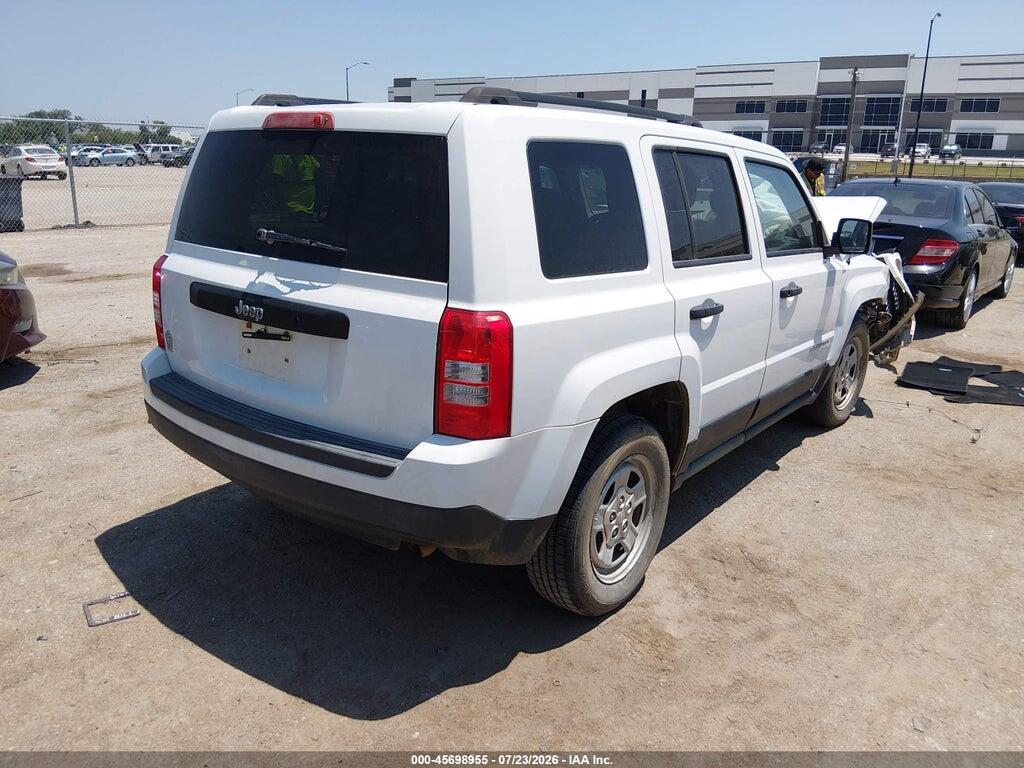 1C4NJPBB9CD538882 2012 JEEP PATRIOT photo no. 4
