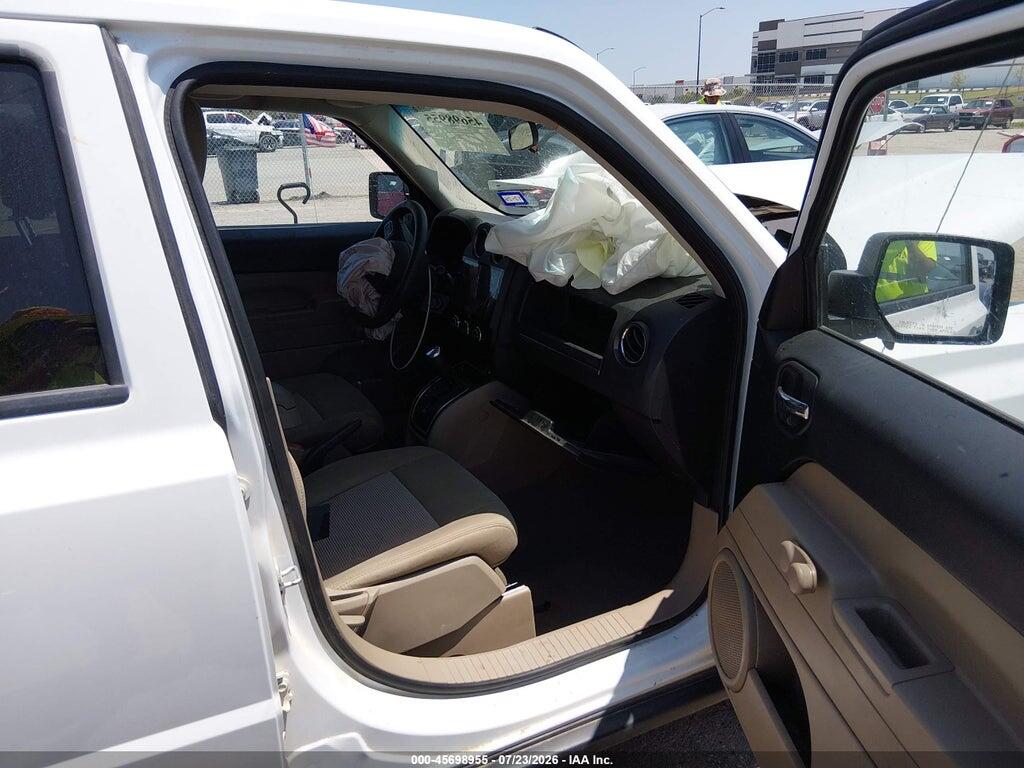 1C4NJPBB9CD538882 2012 JEEP PATRIOT photo no. 5