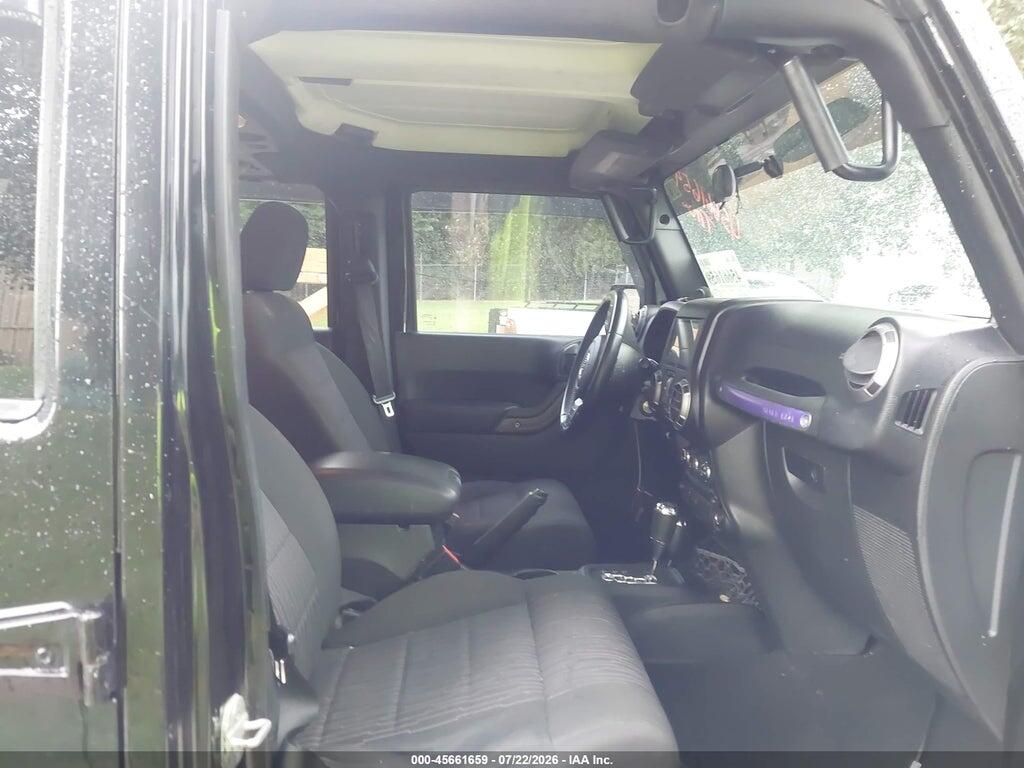 1C4BJWDG4CL234922 2012 JEEP WRANGLER UNLIMITED photo no. 5