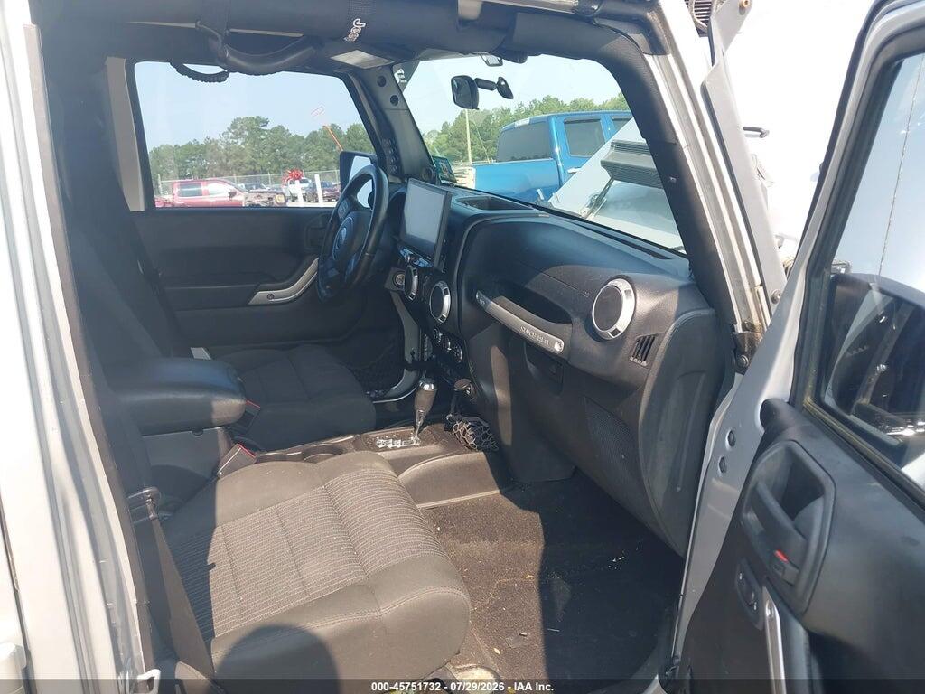 1C4HJWEG2CL170470 2012 JEEP WRANGLER UNLIMITED photo no. 5