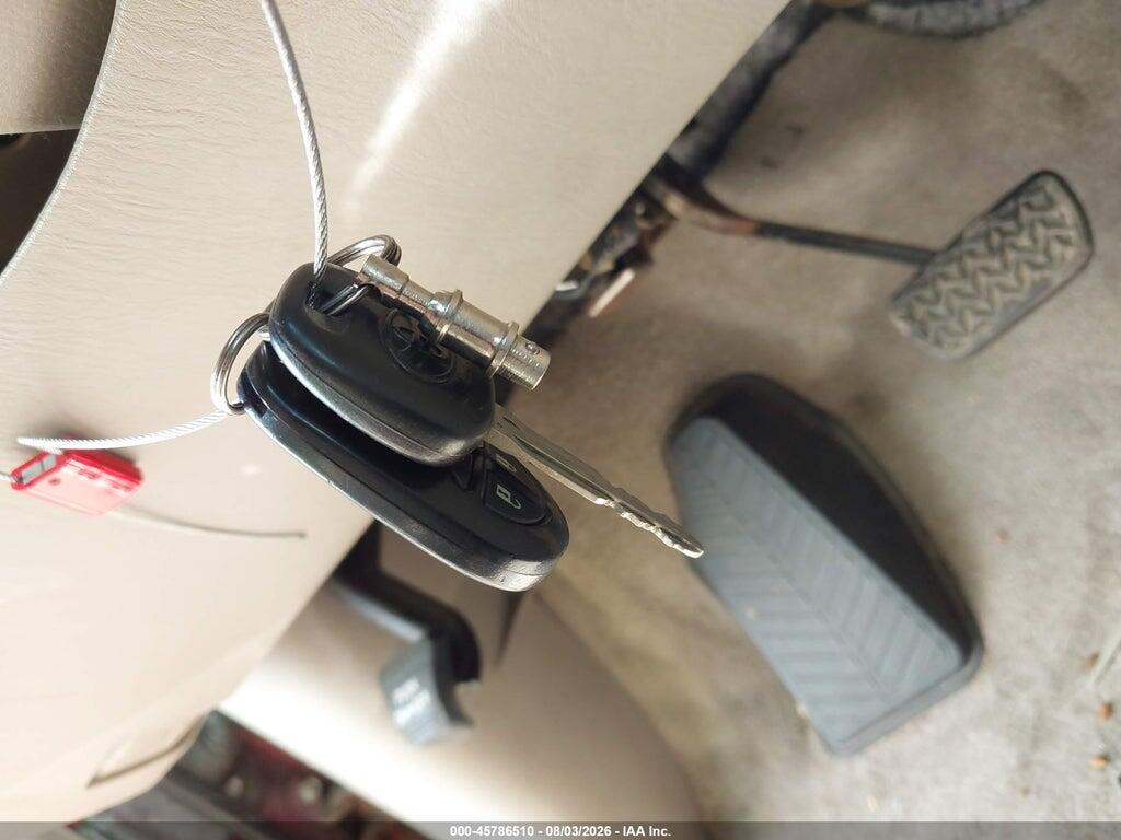 5TDKK4CC7AS301489 2010 TOYOTA SIENNA photo no. 11