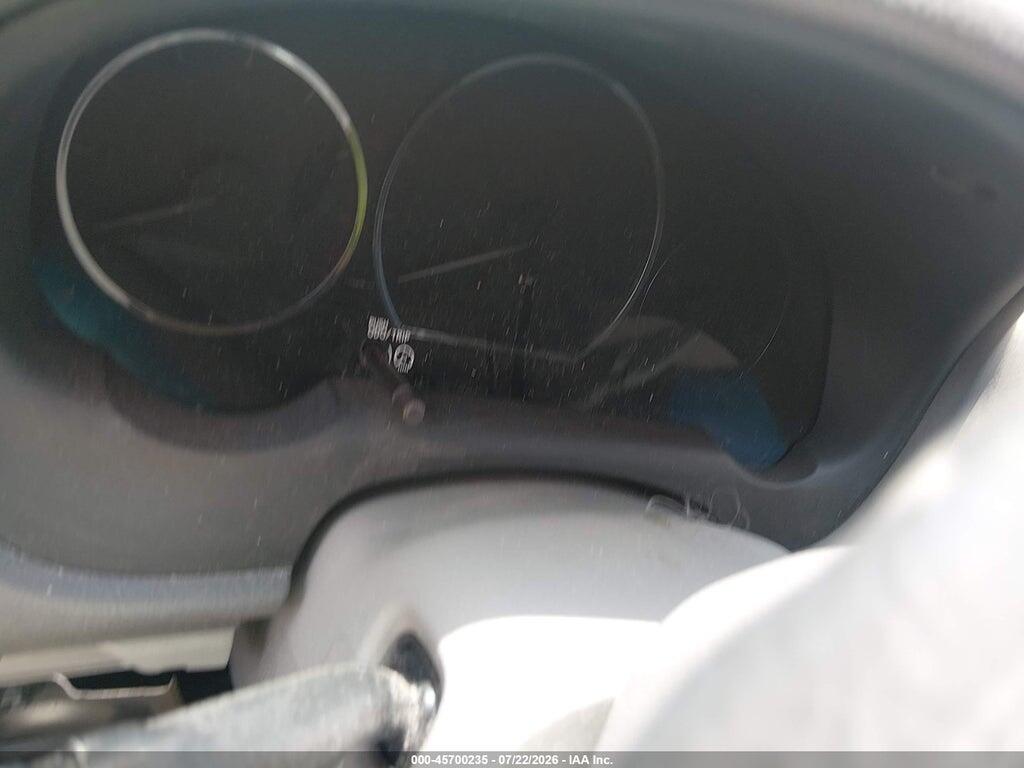 5TDJK4CC5AS032601 2010 TOYOTA SIENNA photo no. 7