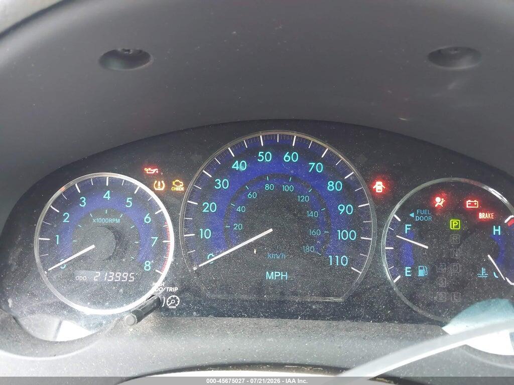 5TDKK4CC8AS307835 2010 TOYOTA SIENNA photo no. 7