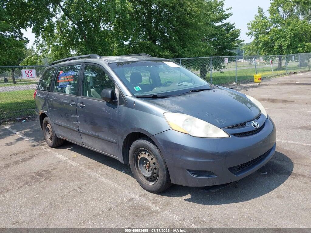 5TDKK4CC1AS303643 2010 TOYOTA SIENNA photo no. 1