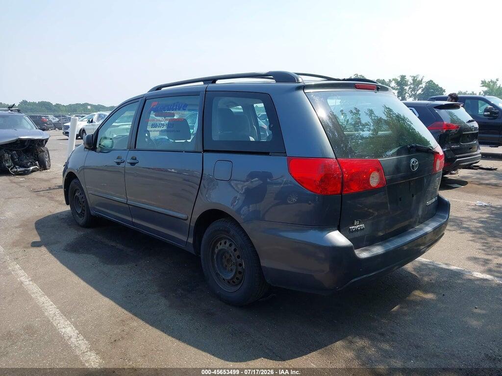 5TDKK4CC1AS303643 2010 TOYOTA SIENNA photo no. 3