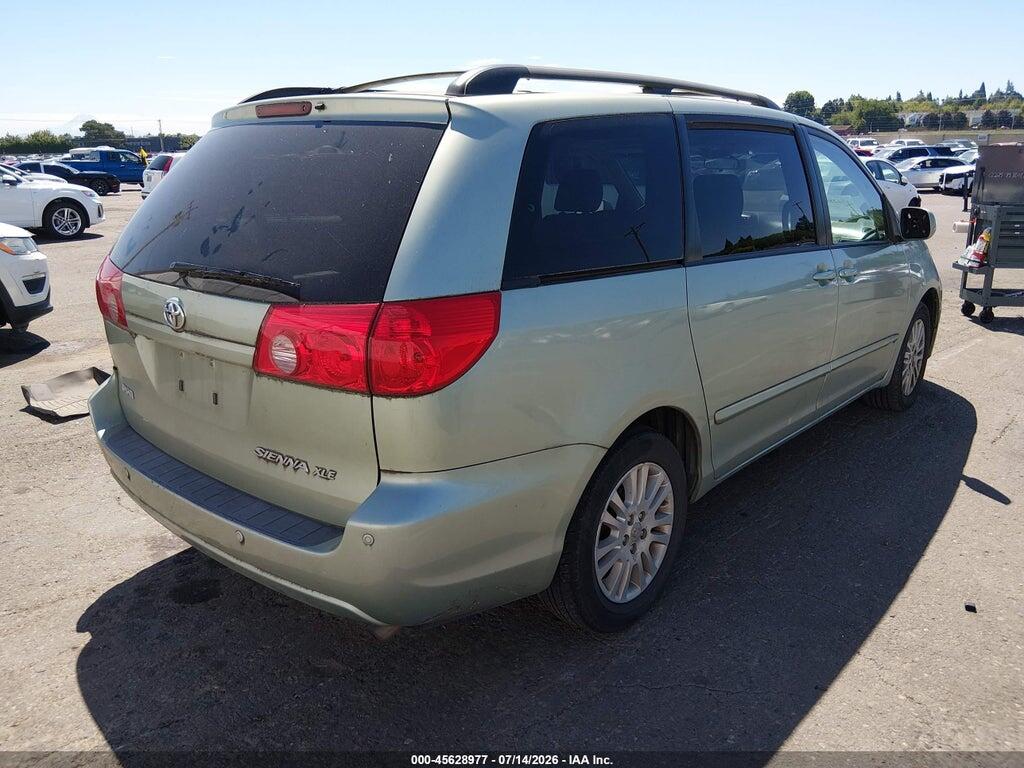 5TDYK4CC5AS290499 2010 TOYOTA SIENNA photo no. 4