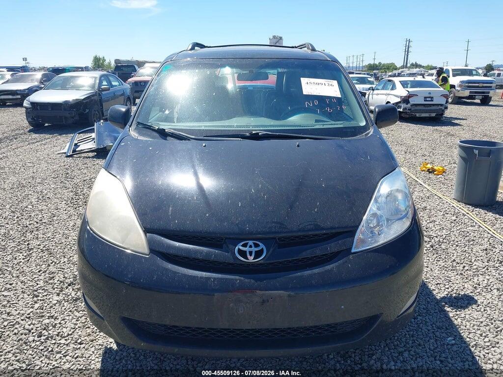 5TDYK4CC8AS305657 2010 TOYOTA SIENNA photo no. 12