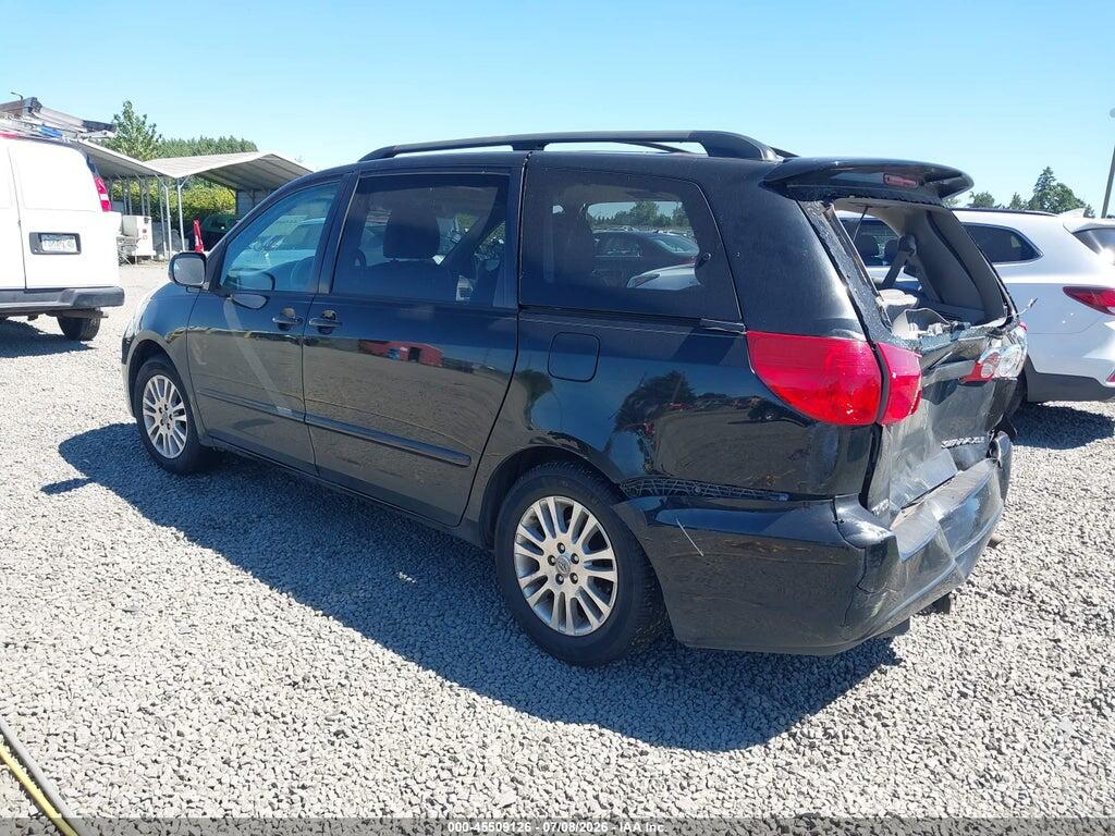5TDYK4CC8AS305657 2010 TOYOTA SIENNA photo no. 3