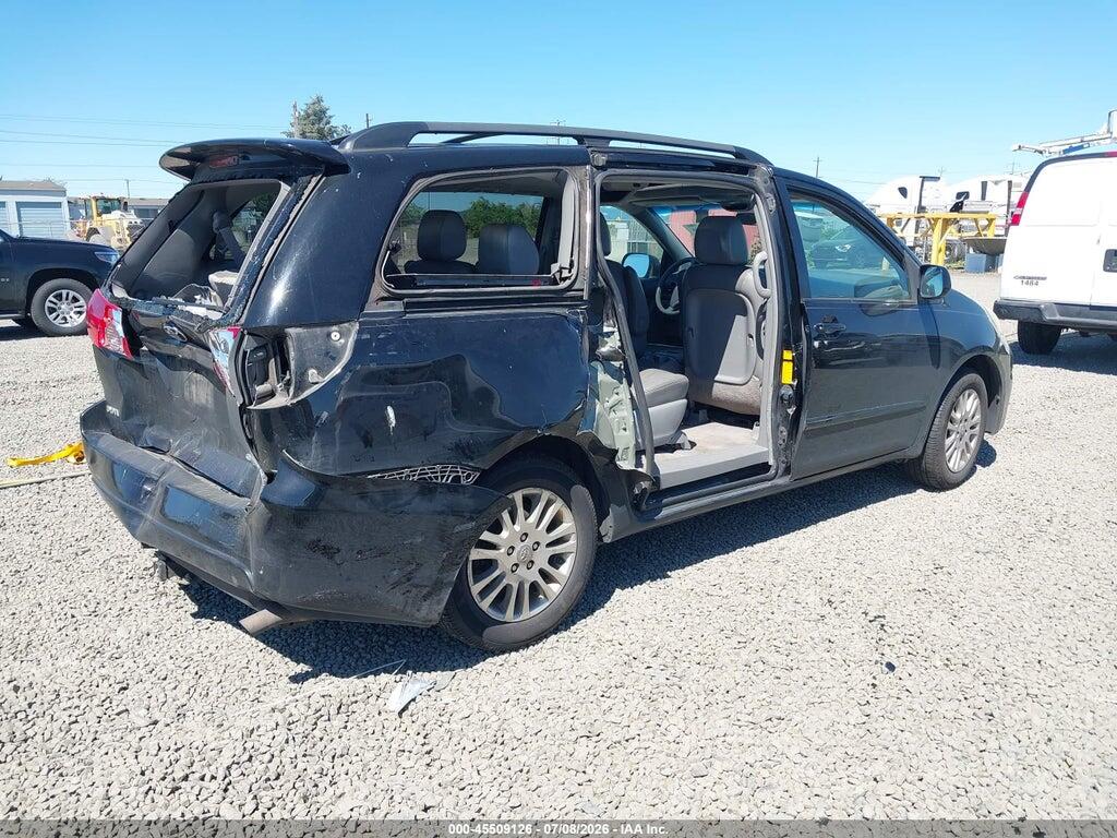 5TDYK4CC8AS305657 2010 TOYOTA SIENNA photo no. 4