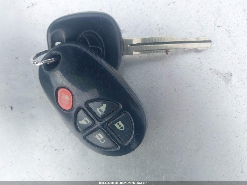 5TDKK4CC9AS306290 2010 TOYOTA SIENNA photo no. 11