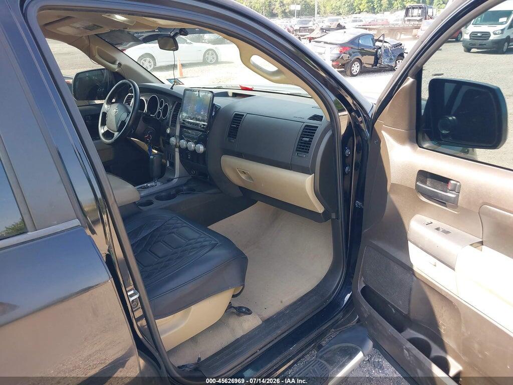 5TFRY5F13AX075555 2010 TOYOTA TUNDRA photo no. 5