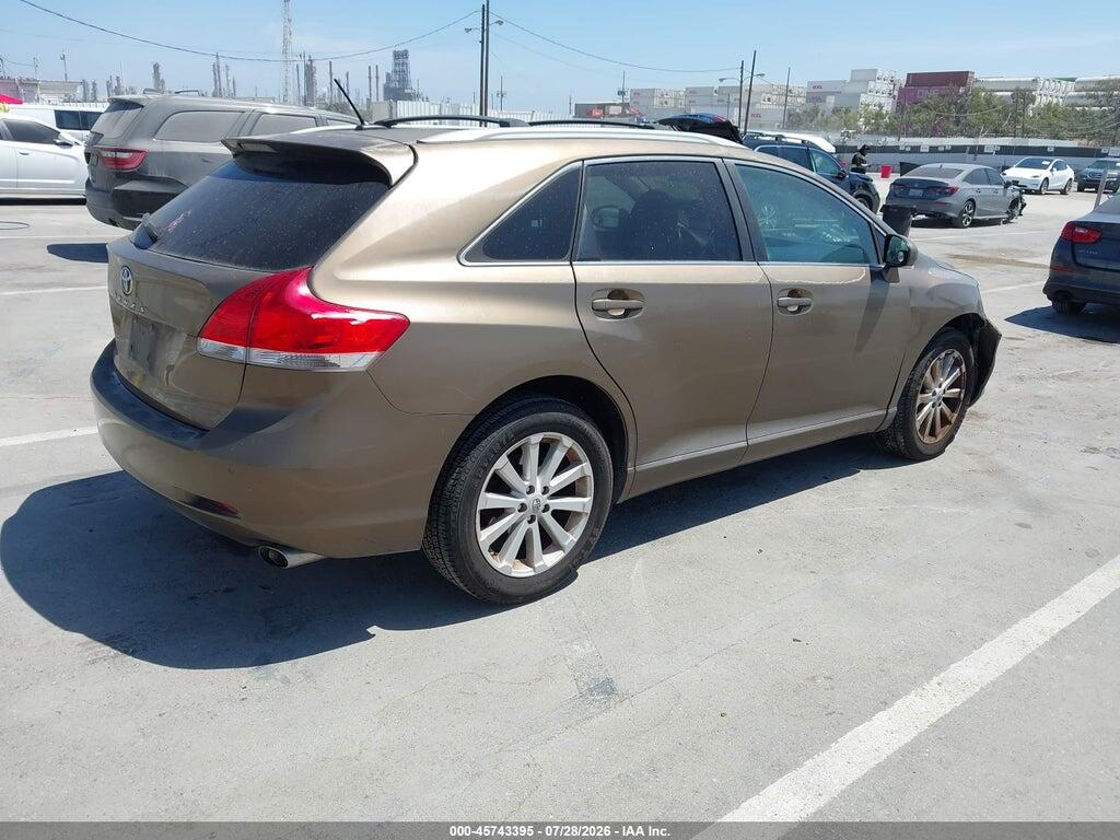 4T3ZA3BB9AU037257 2010 TOYOTA VENZA photo no. 4