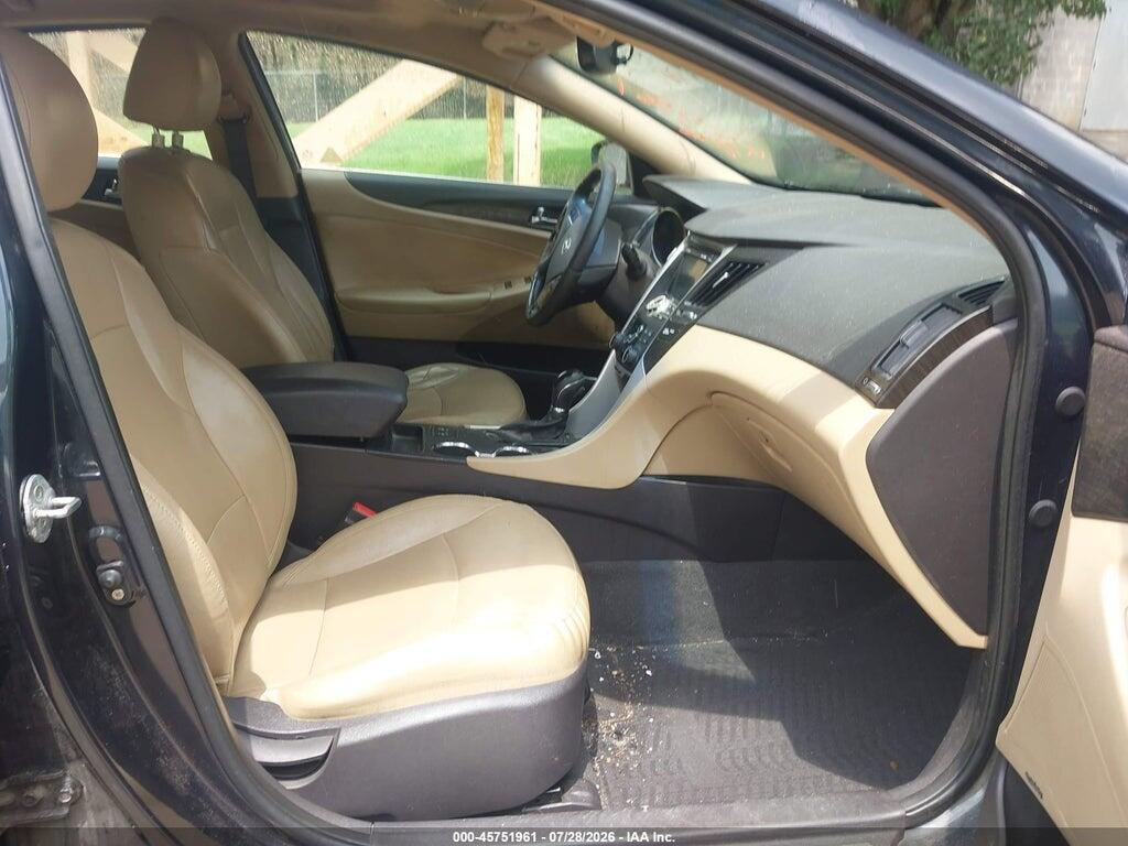 5NPEC4AC6BH291509 2011 HYUNDAI SONATA photo no. 5