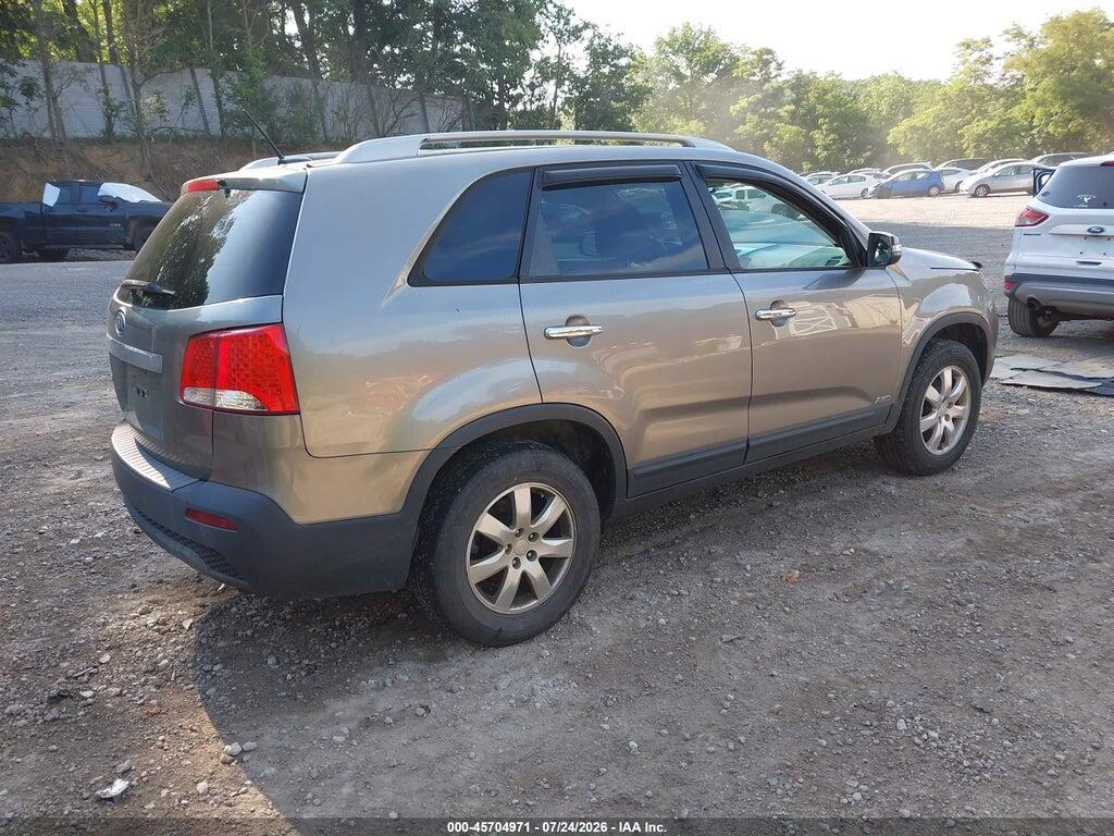 5XYKTCA69CG197902 2012 KIA SORENTO photo no. 4