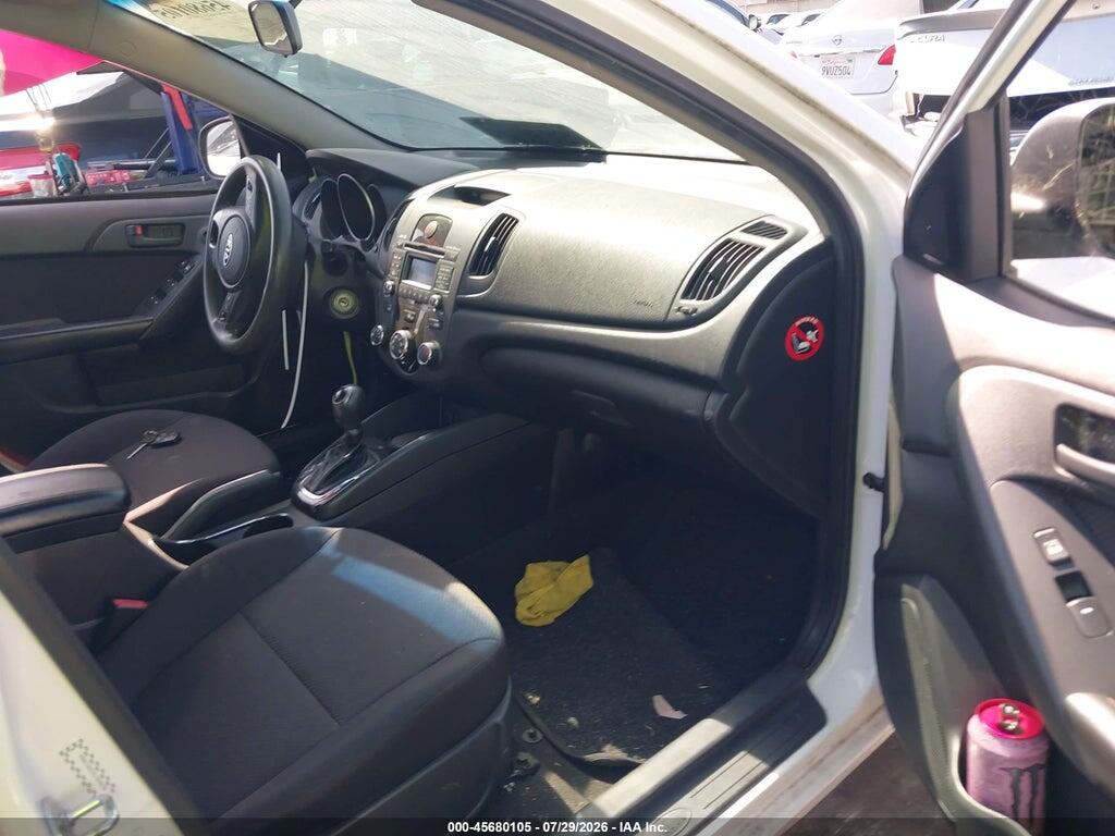 KNAFU4A2XC5636239 2012 KIA FORTE photo no. 5