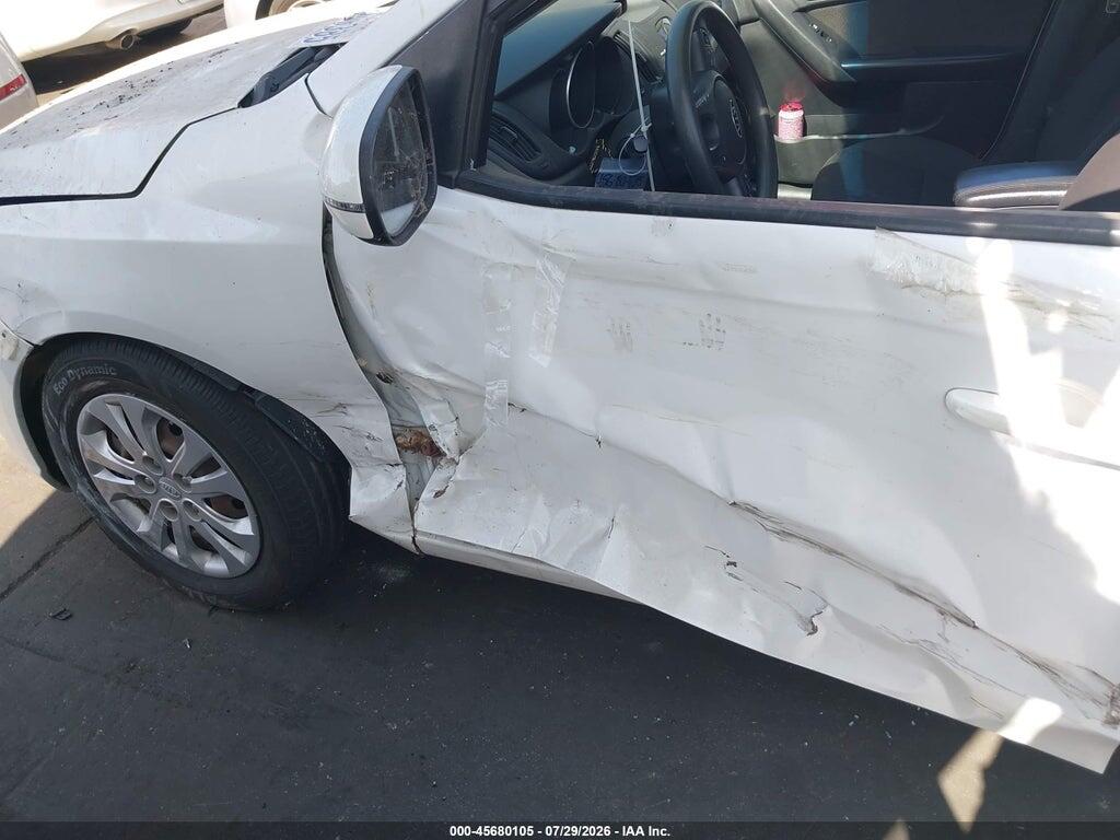 KNAFU4A2XC5636239 2012 KIA FORTE photo no. 6