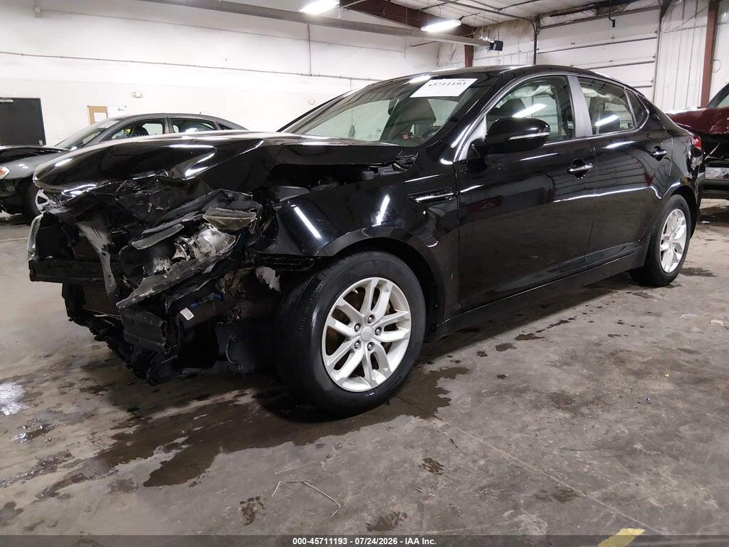 KNAGM4A70C5288516 2012 KIA OPTIMA photo no. 2
