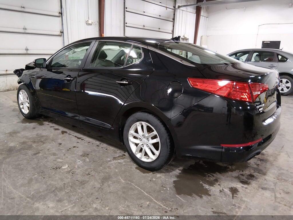 KNAGM4A70C5288516 2012 KIA OPTIMA photo no. 3