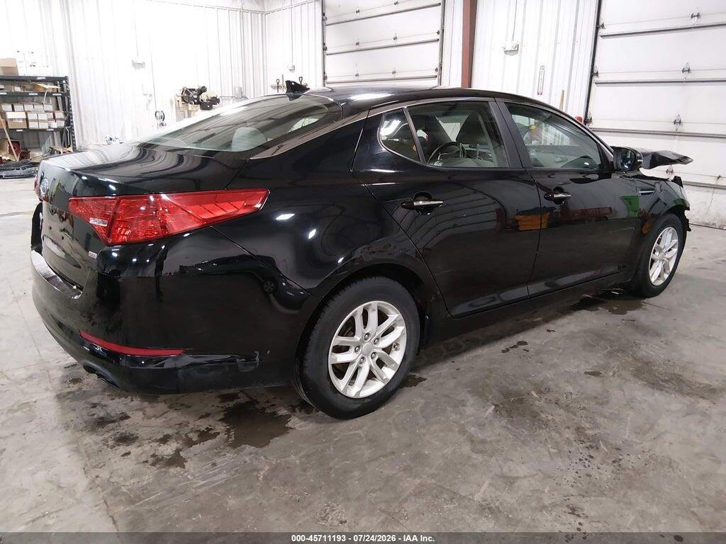KNAGM4A70C5288516 2012 KIA OPTIMA photo no. 4