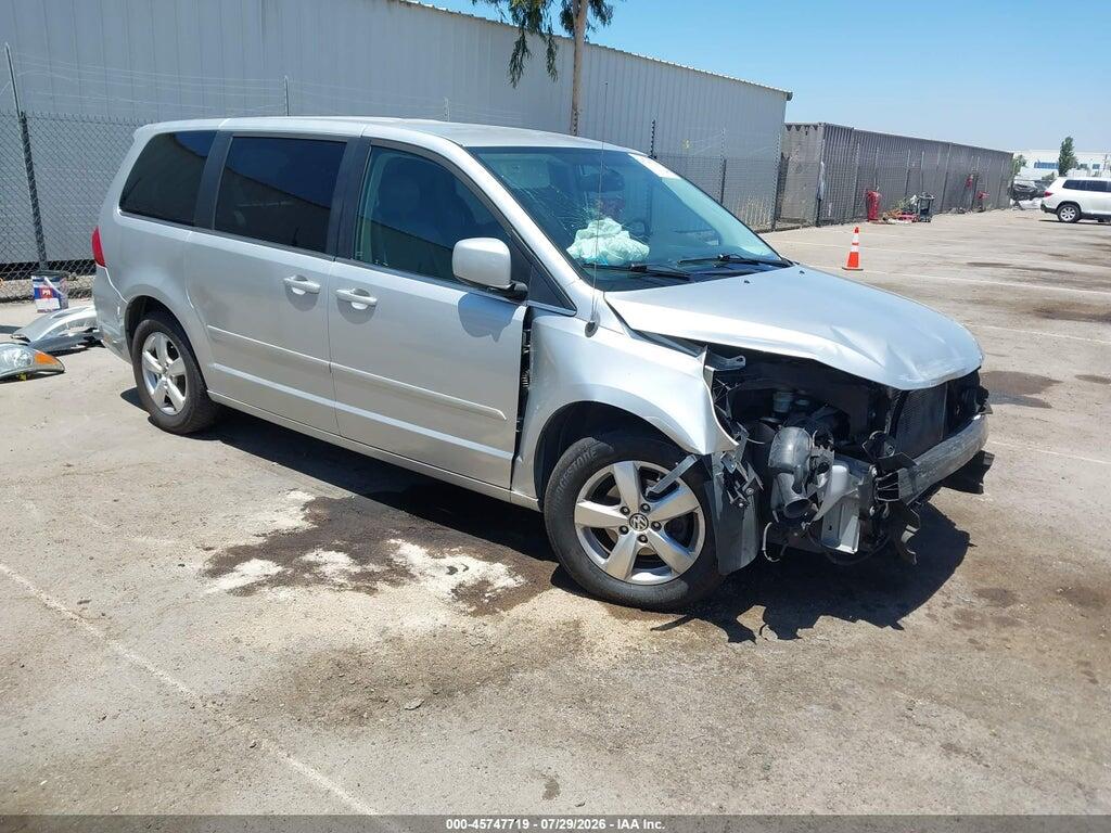 2V4RW3D16AR231072 2010 VOLKSWAGEN ROUTAN photo no. 1