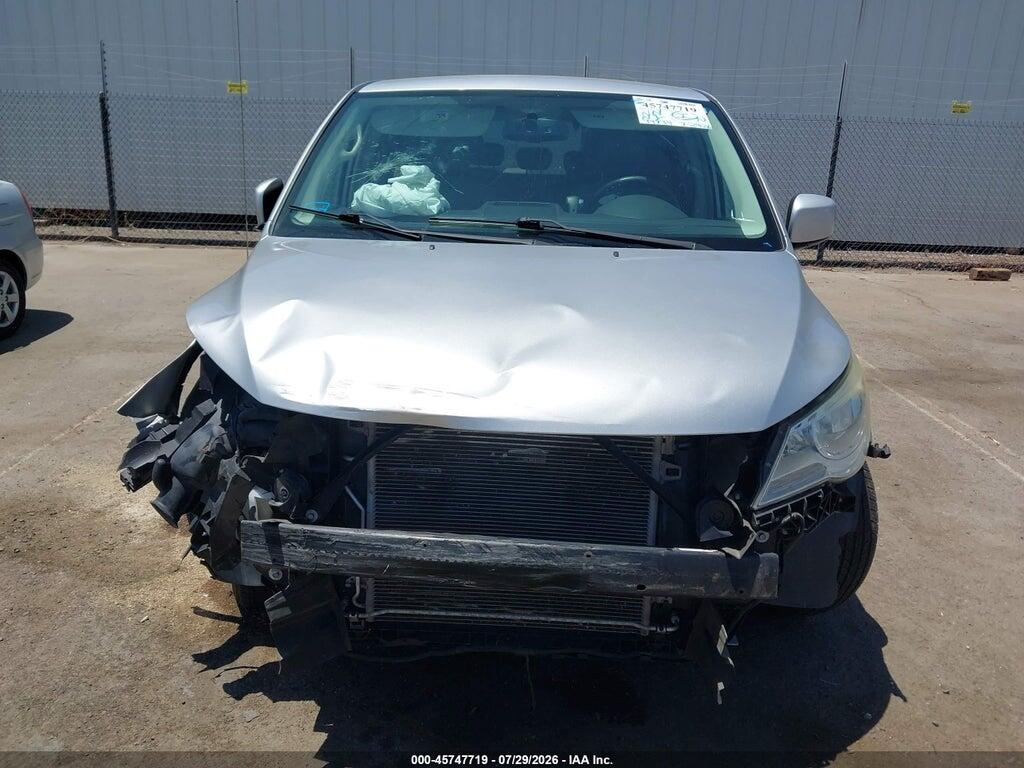 2V4RW3D16AR231072 2010 VOLKSWAGEN ROUTAN photo no. 12