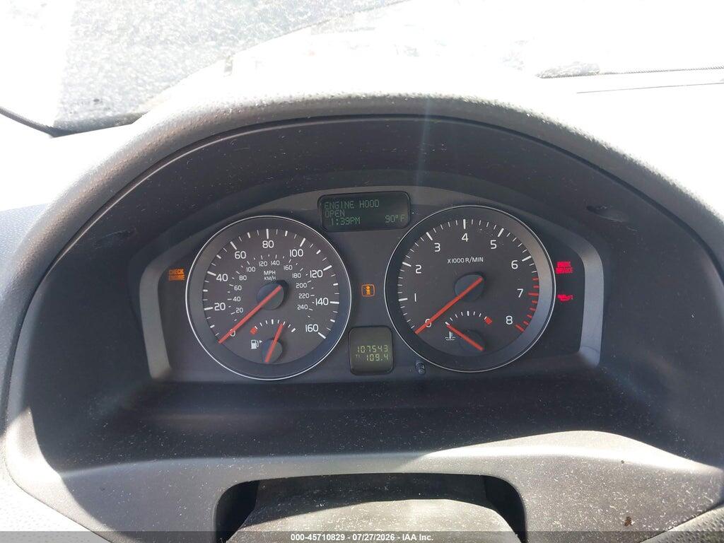 YV1382MS3A2506399 2010 VOLVO S40 photo no. 7