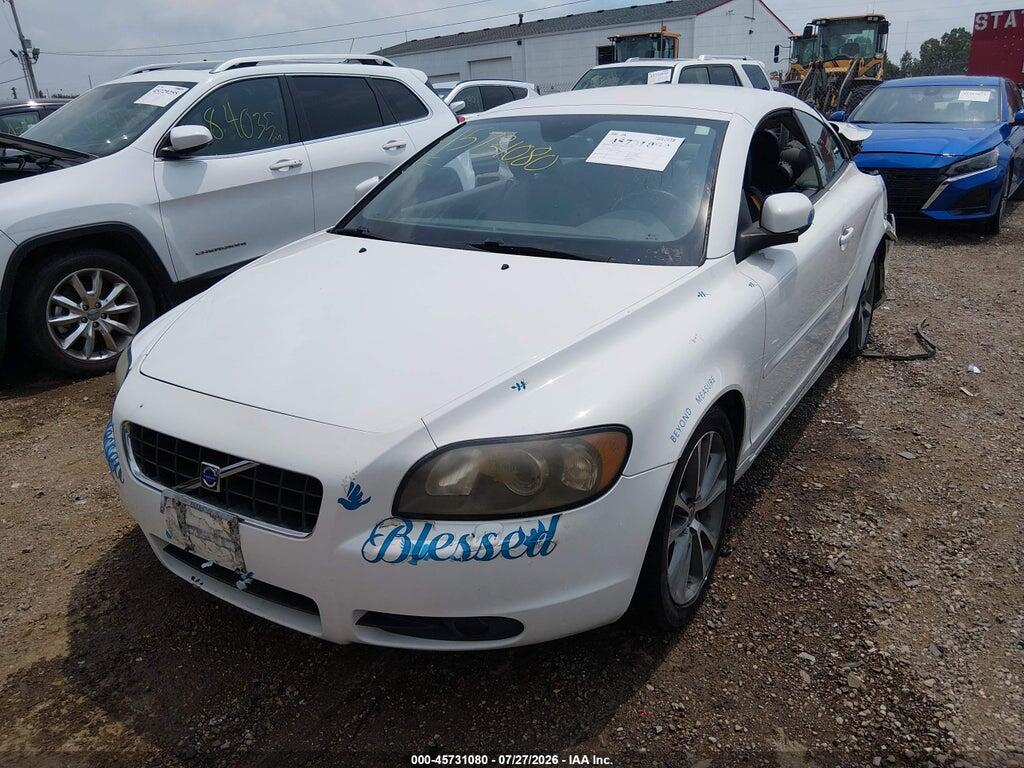 YV1672MC9AJ094097 2010 VOLVO C70 photo no. 2