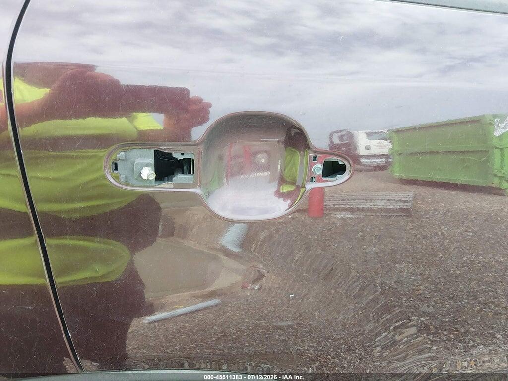5XYKT3A67CG302033 2012 KIA SORENTO photo no. 12