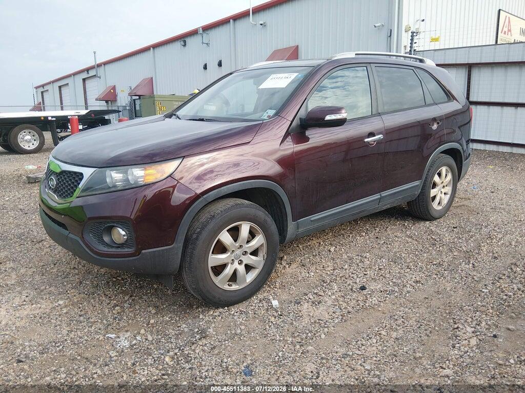5XYKT3A67CG302033 2012 KIA SORENTO photo no. 2