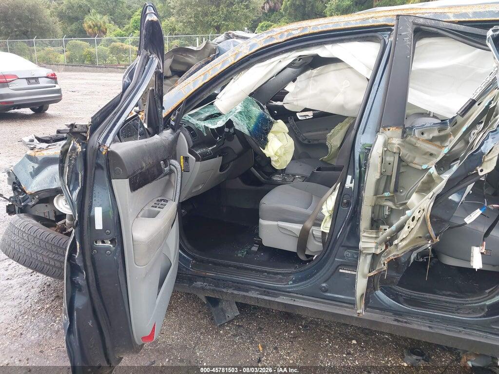 5XYKT3A16CG190877 2012 KIA SORENTO photo no. 5