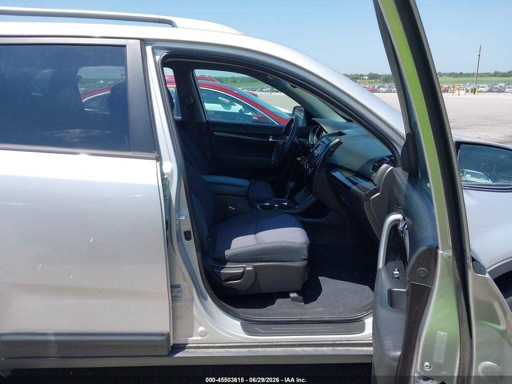 5XYKTCA67CG268854 2012 KIA SORENTO photo no. 5