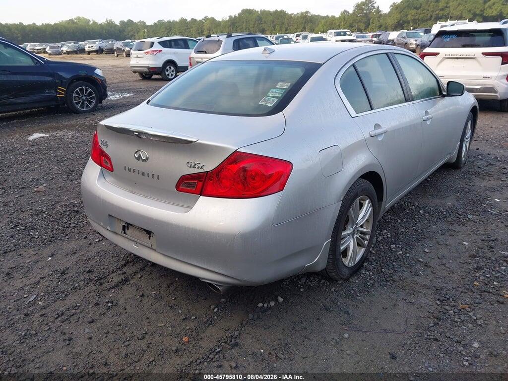 JN1DV6AR3BM650829 2011 INFINITI G25X photo no. 4