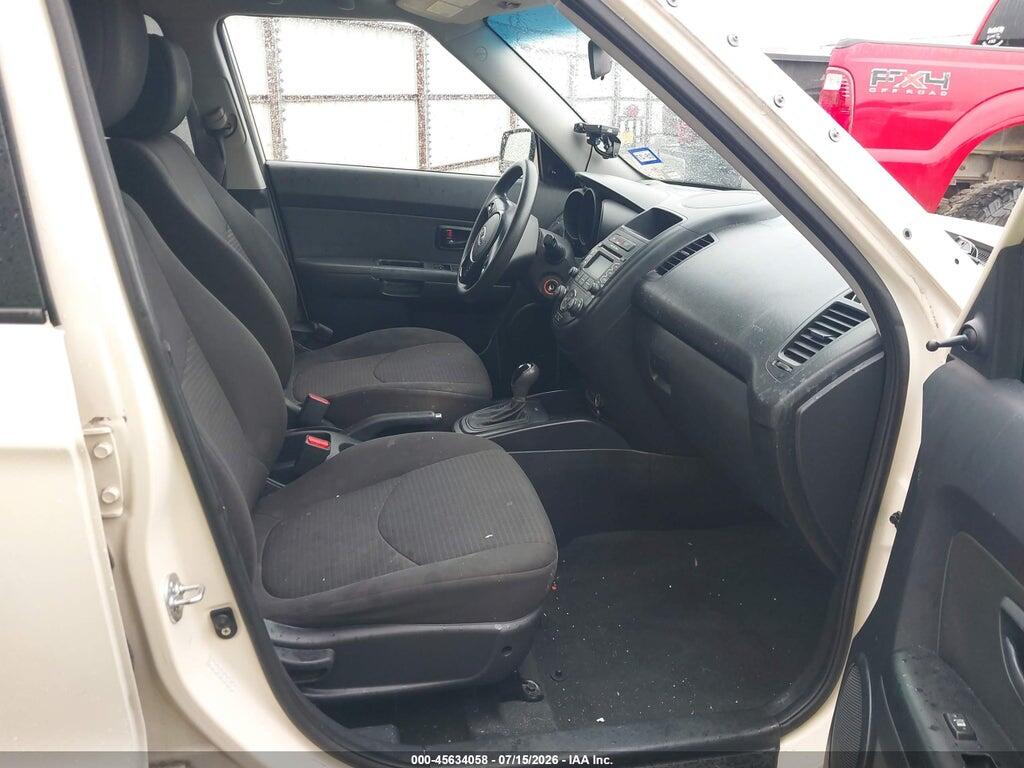 KNDJT2A50C7405658 2012 KIA SOUL photo no. 5