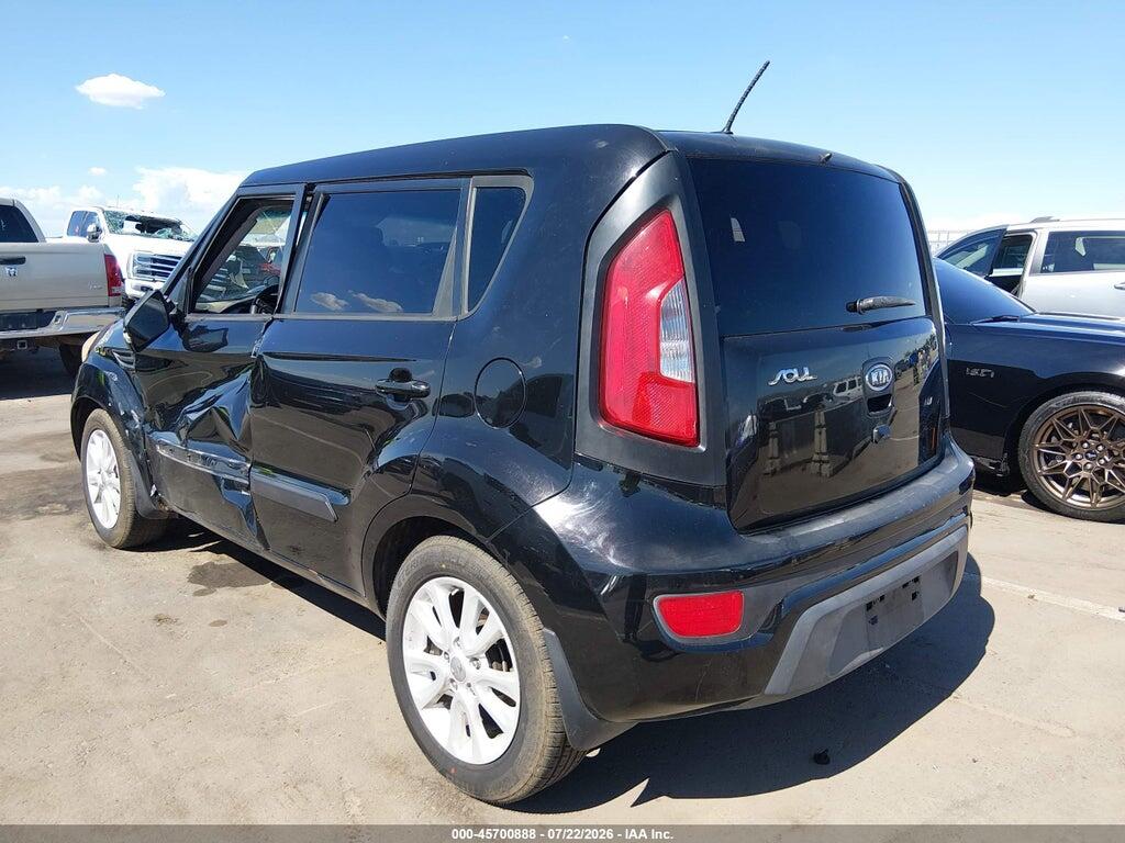 KNDJT2A68C7743396 2012 KIA SOUL photo no. 3