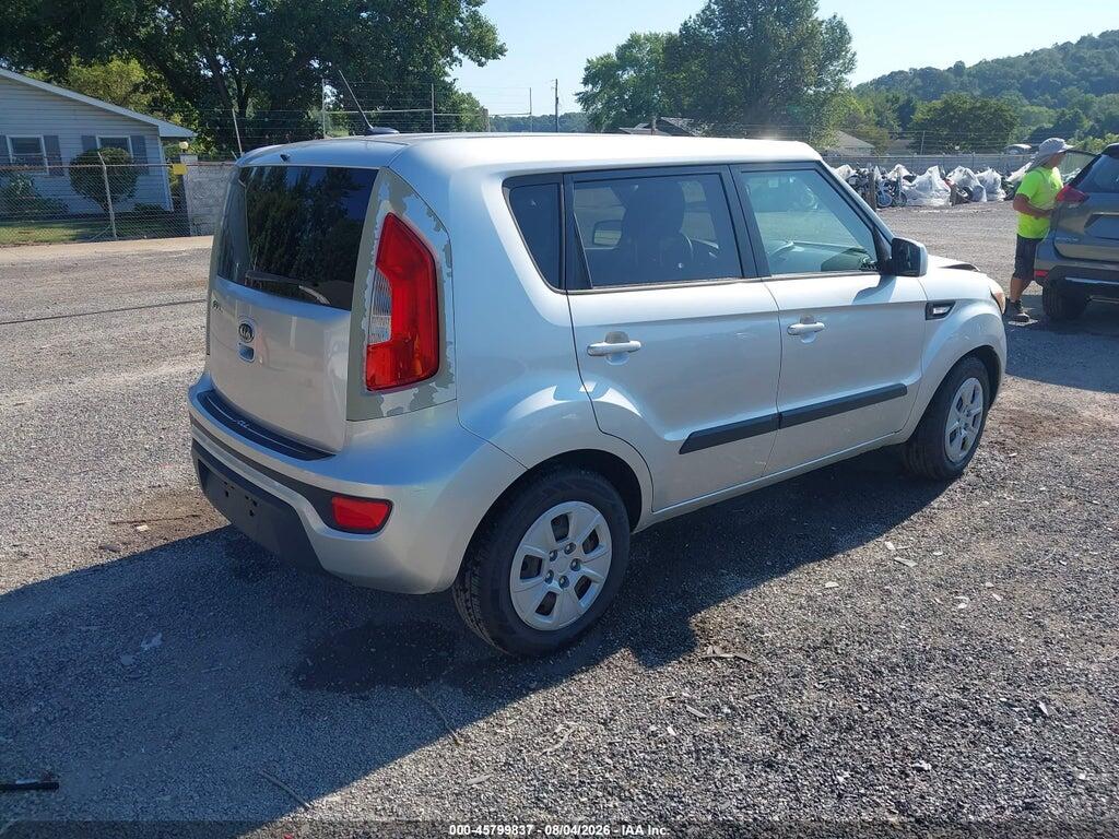 KNDJT2A54C7463739 2012 KIA SOUL photo no. 4