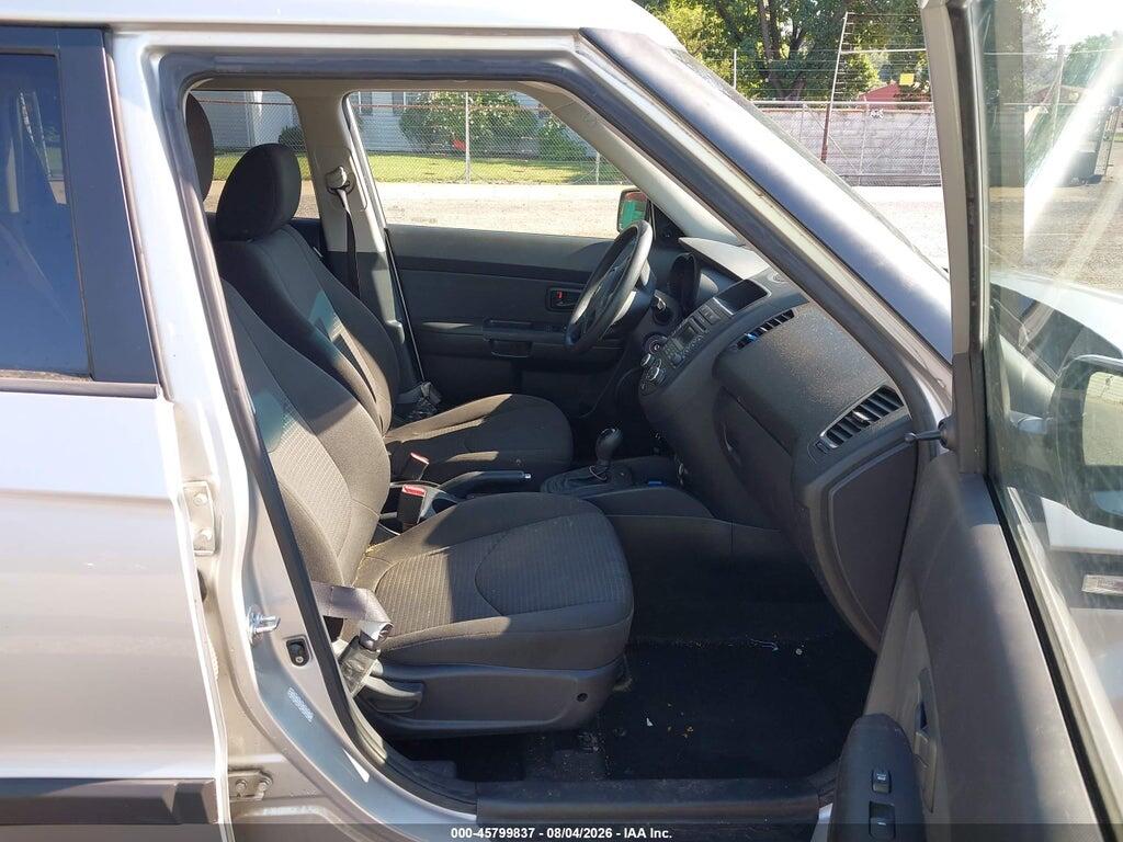 KNDJT2A54C7463739 2012 KIA SOUL photo no. 5