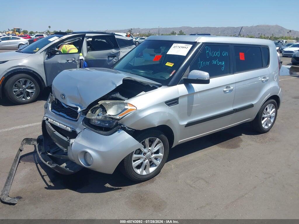 KNDJT2A68C7441252 2012 KIA SOUL photo no. 2