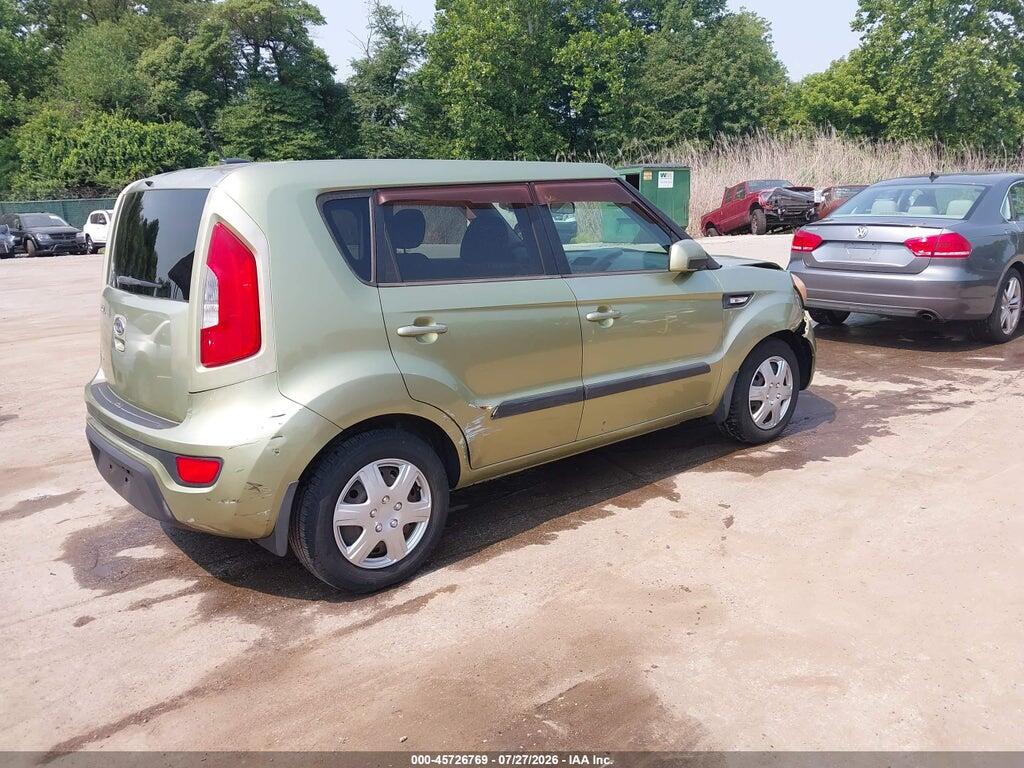 KNDJT2A50C7473622 2012 KIA SOUL photo no. 4