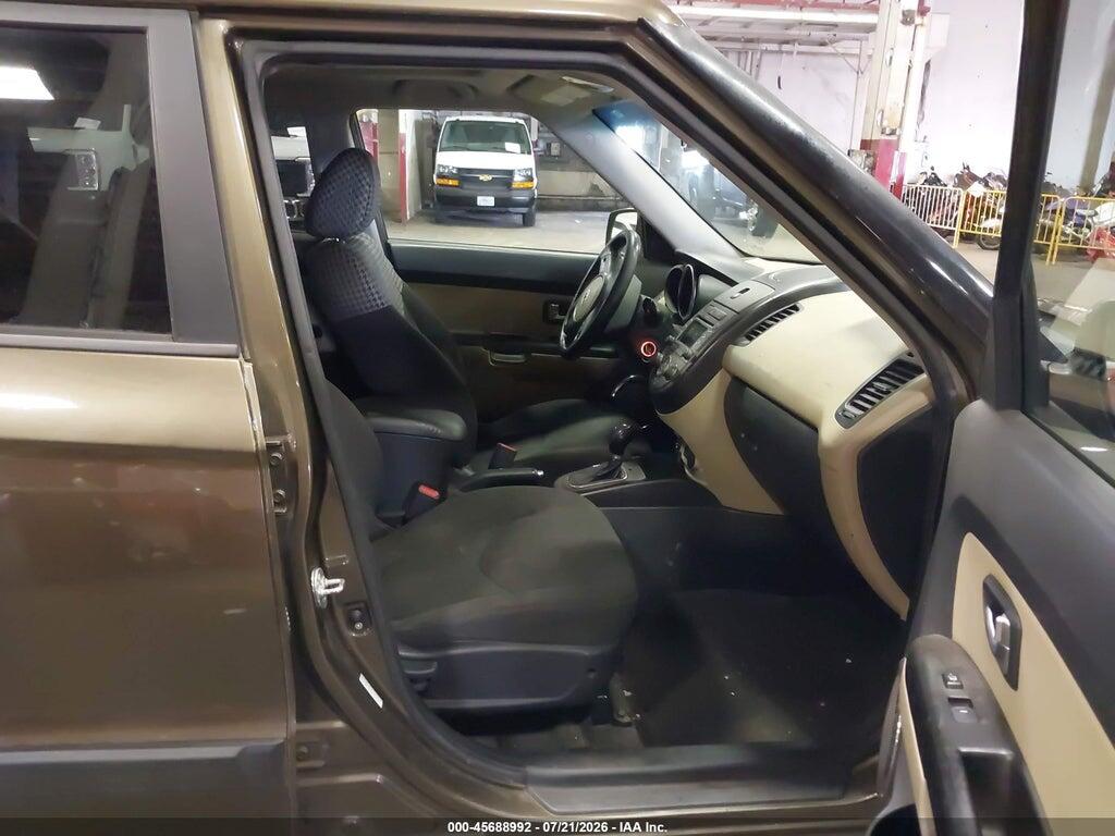 KNDJT2A61C7393254 2012 KIA SOUL photo no. 5