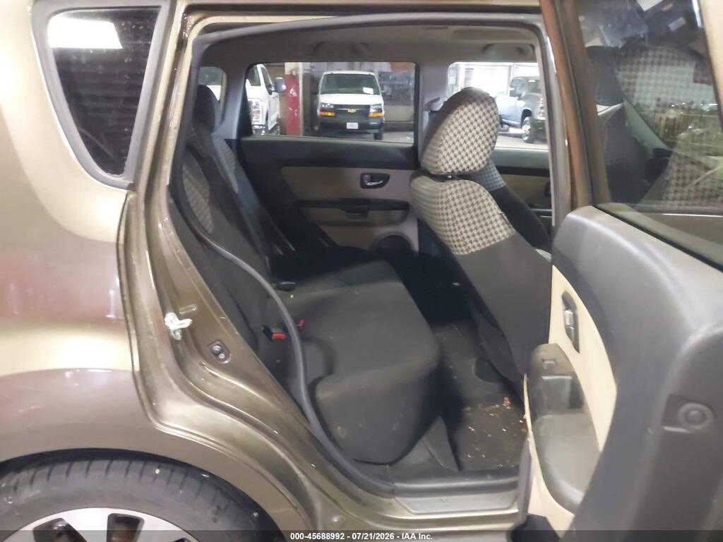 KNDJT2A61C7393254 2012 KIA SOUL photo no. 8