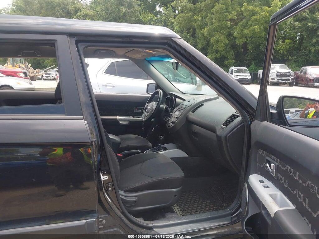 KNDJT2A60C7354994 2012 KIA SOUL photo no. 5