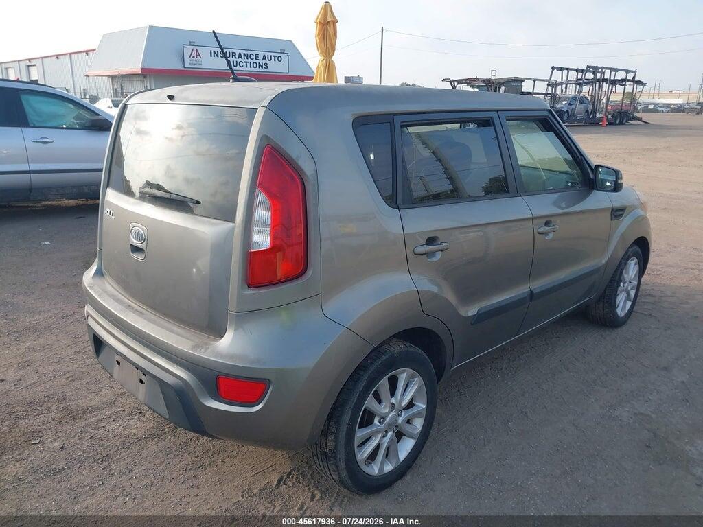 KNDJT2A61C7460404 2012 KIA SOUL photo no. 4