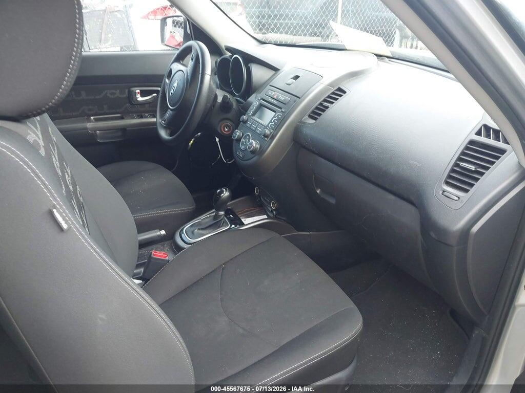 KNDJT2A67C7437080 2012 KIA SOUL photo no. 5