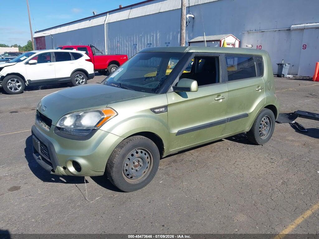 KNDJT2A50C7448476 2012 KIA SOUL photo no. 2