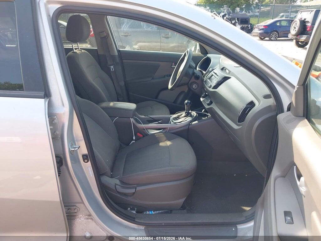 KNDPBCA23C7210338 2012 KIA SPORTAGE photo no. 5