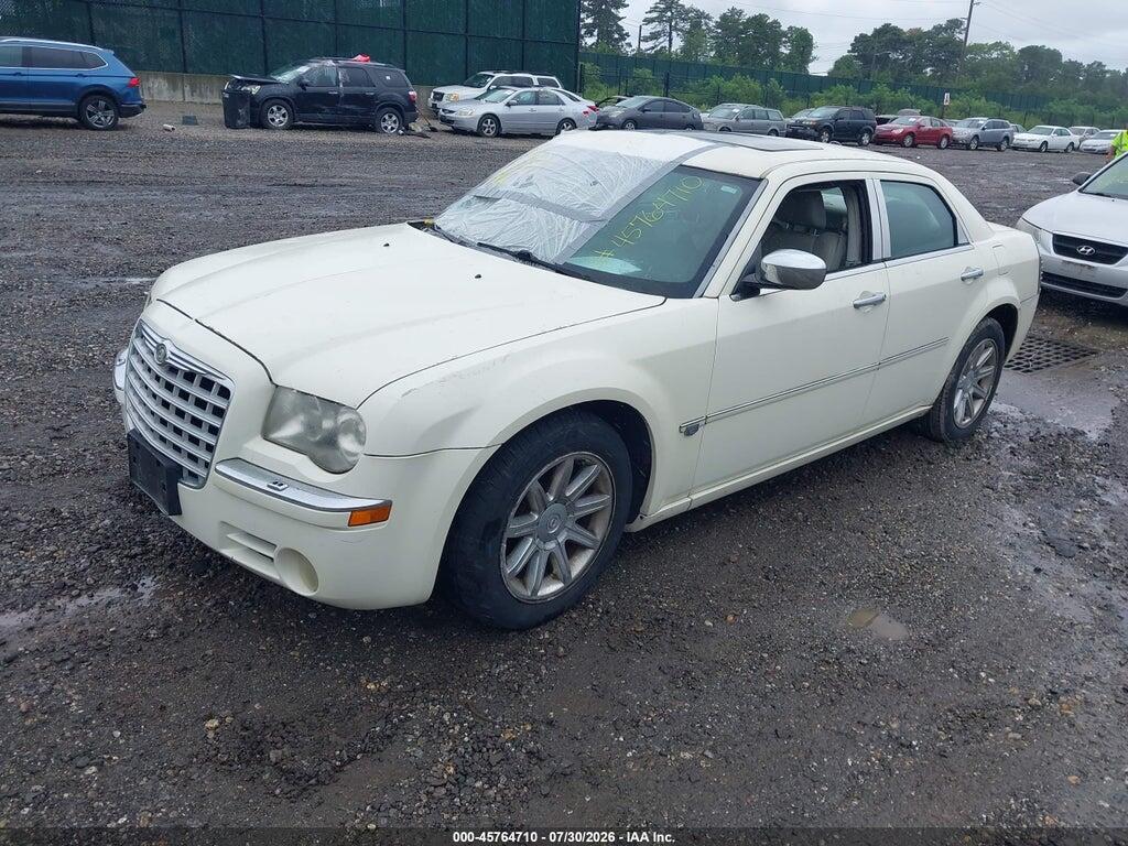 2C3JA63H25H502232 2005 CHRYSLER 300C photo no. 2