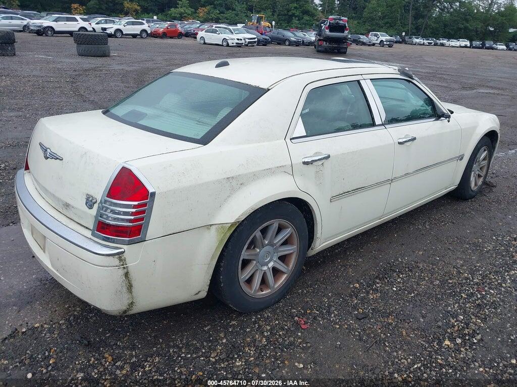 2C3JA63H25H502232 2005 CHRYSLER 300C photo no. 4