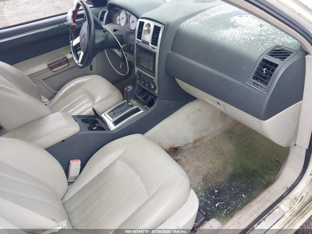 2C3JA63H25H502232 2005 CHRYSLER 300C photo no. 5